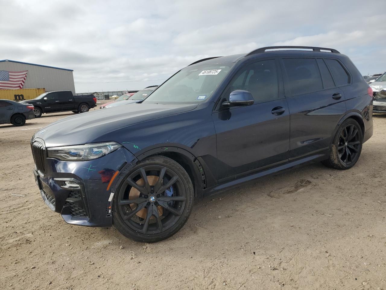 2022 BMW X7 M50I