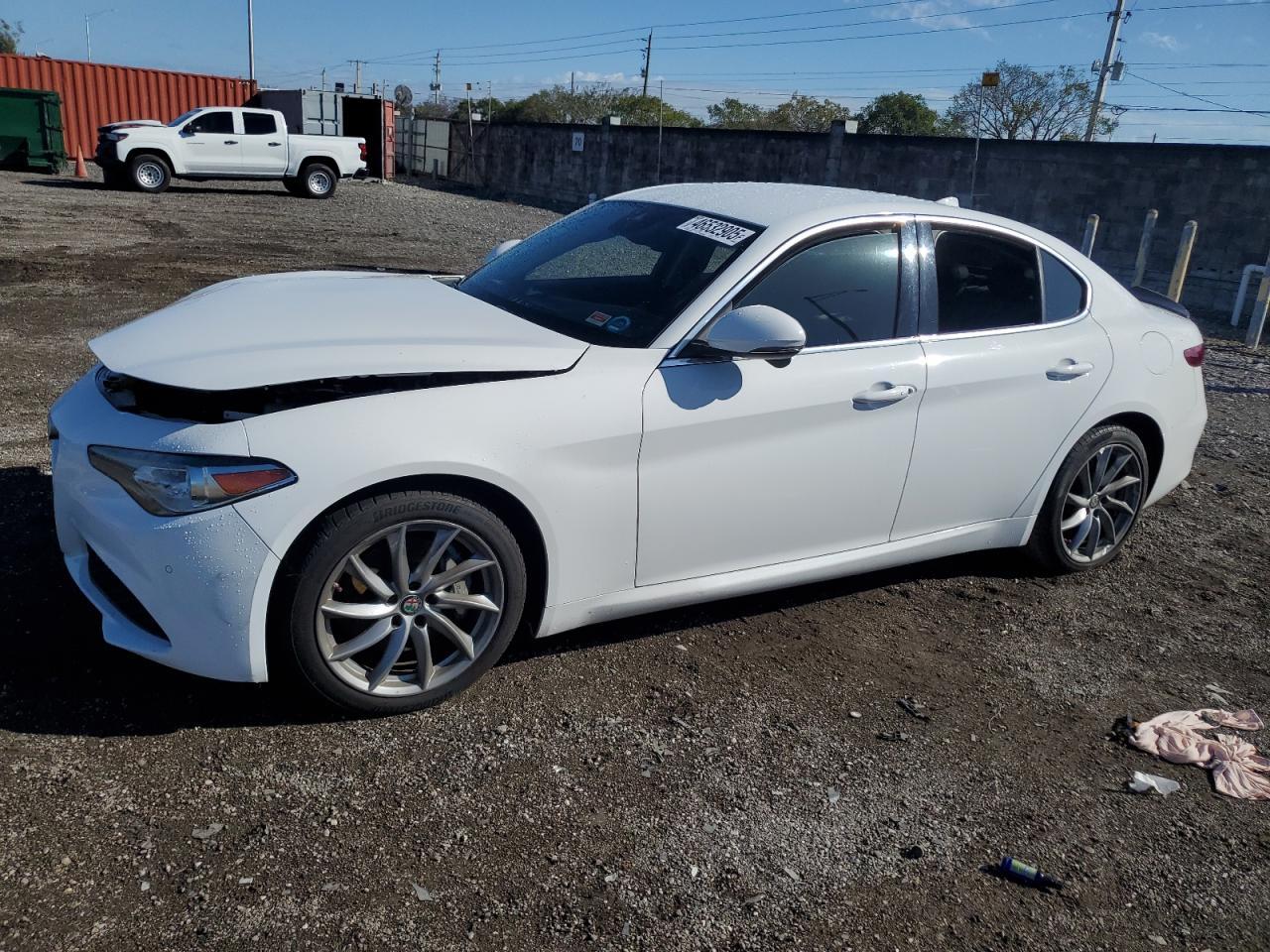 2017 ALFA ROMEO GIULIA Q4
