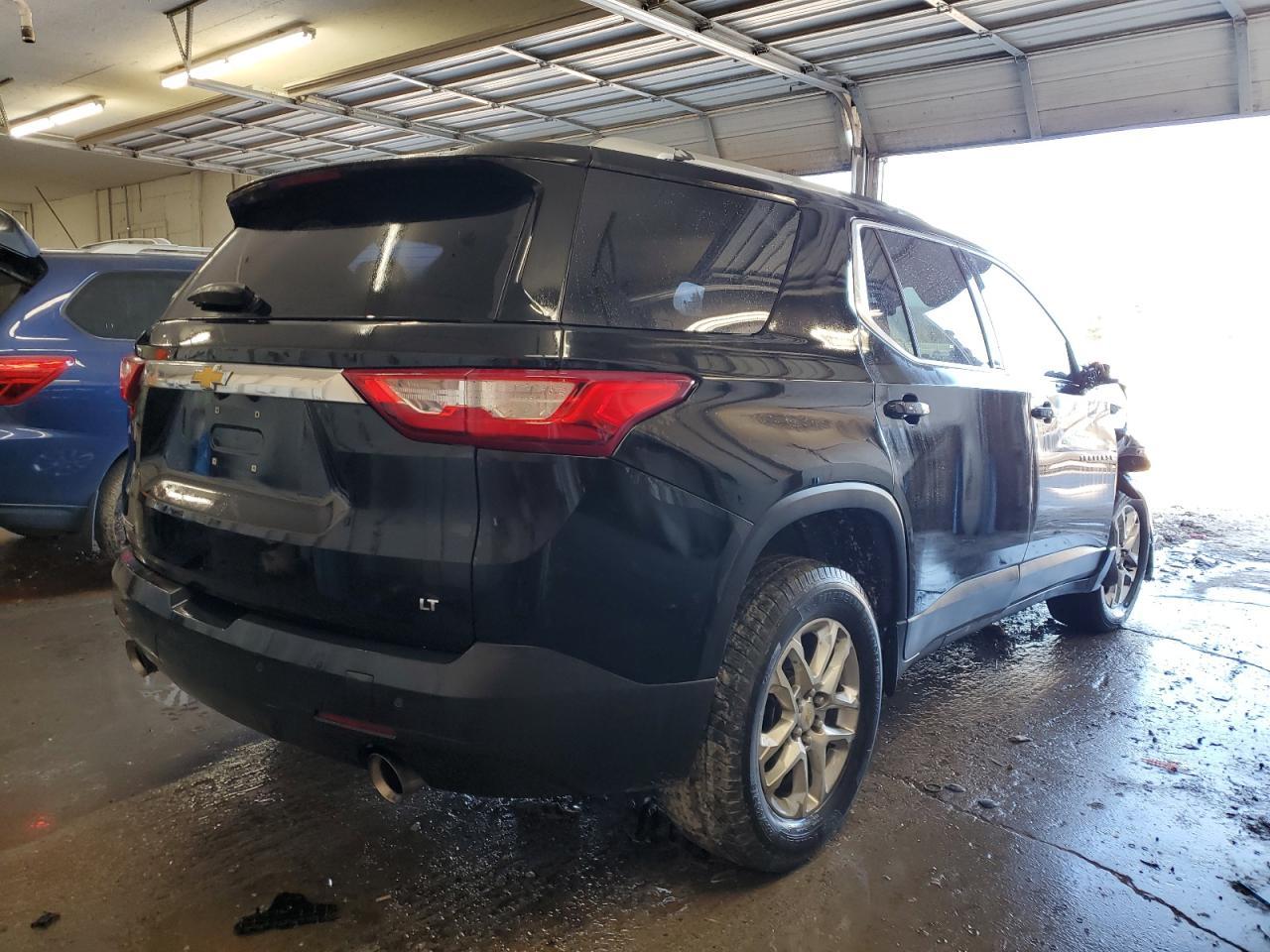 2018 CHEVROLET TRAVERSE L - Image 3