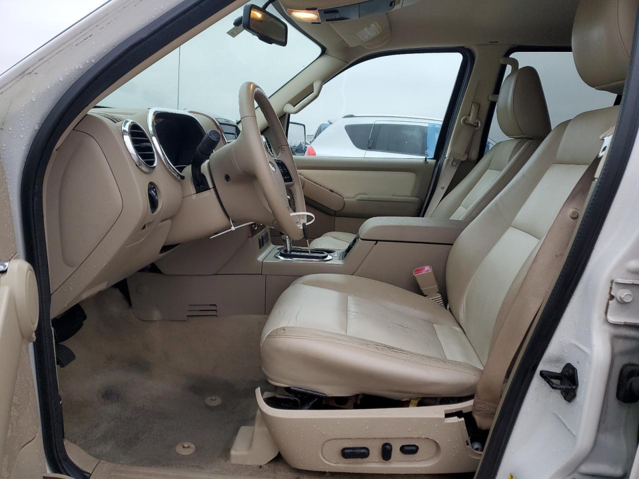 2010 FORD EXPLORER E - Image 7