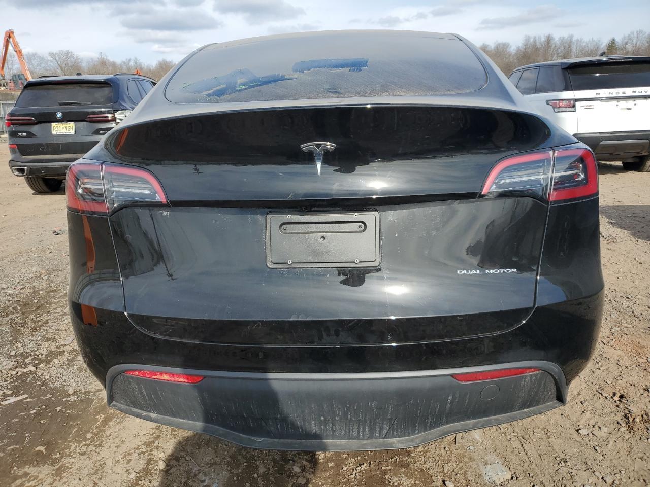 2024 TESLA MODEL Y - Image 6