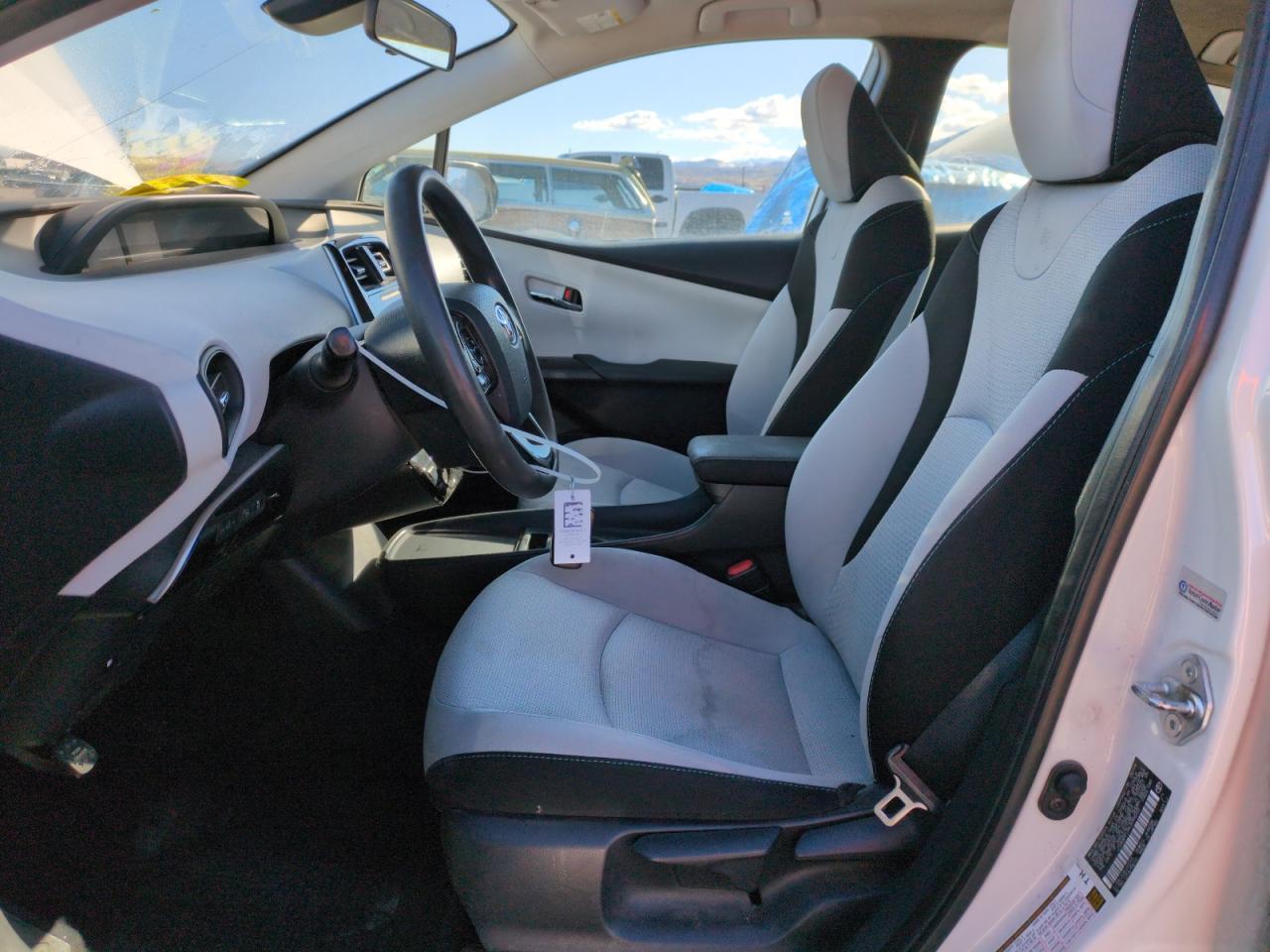 2019 TOYOTA PRIUS - Фото 7