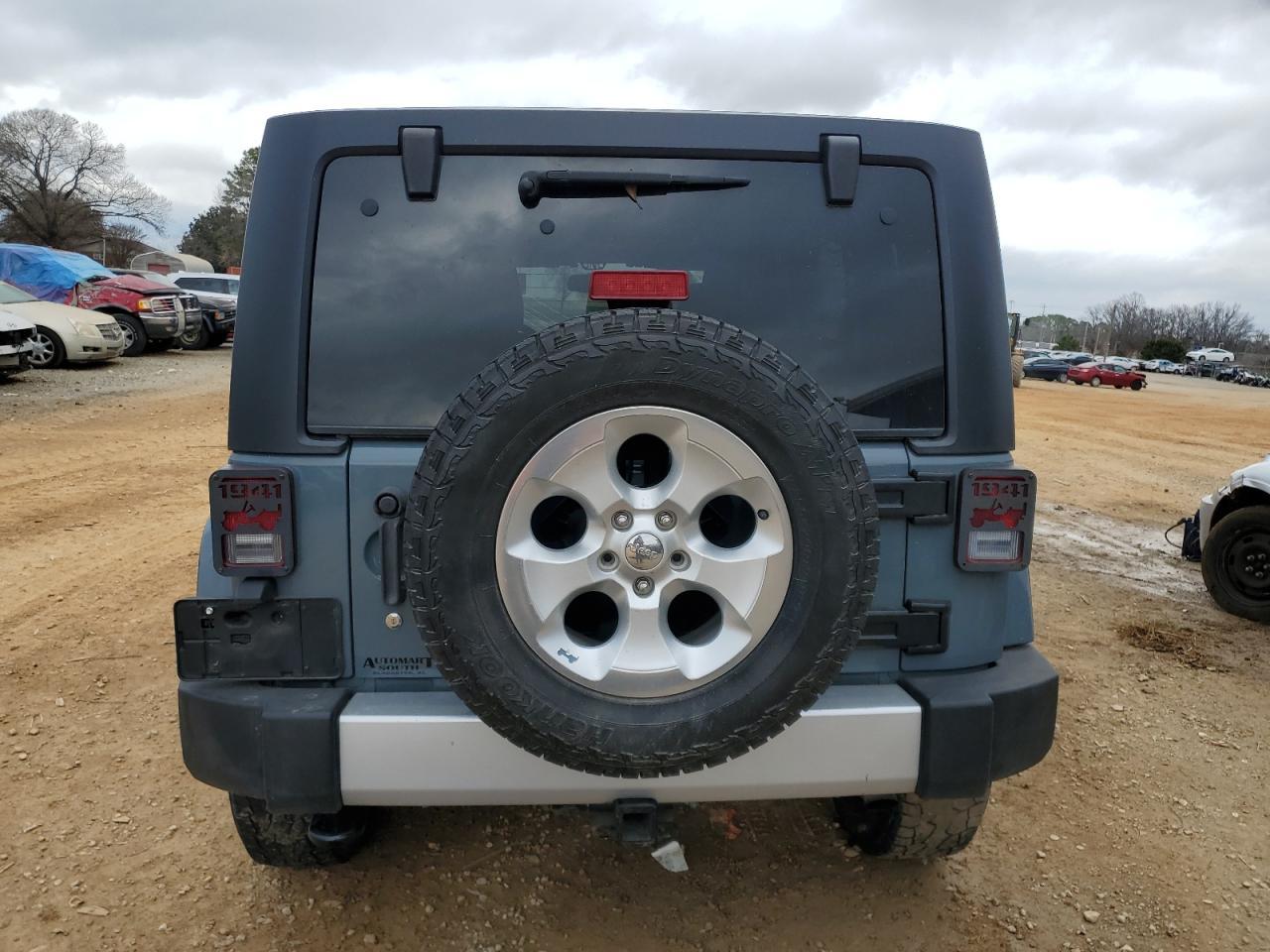 2014 JEEP WRANGLER U - Image 6