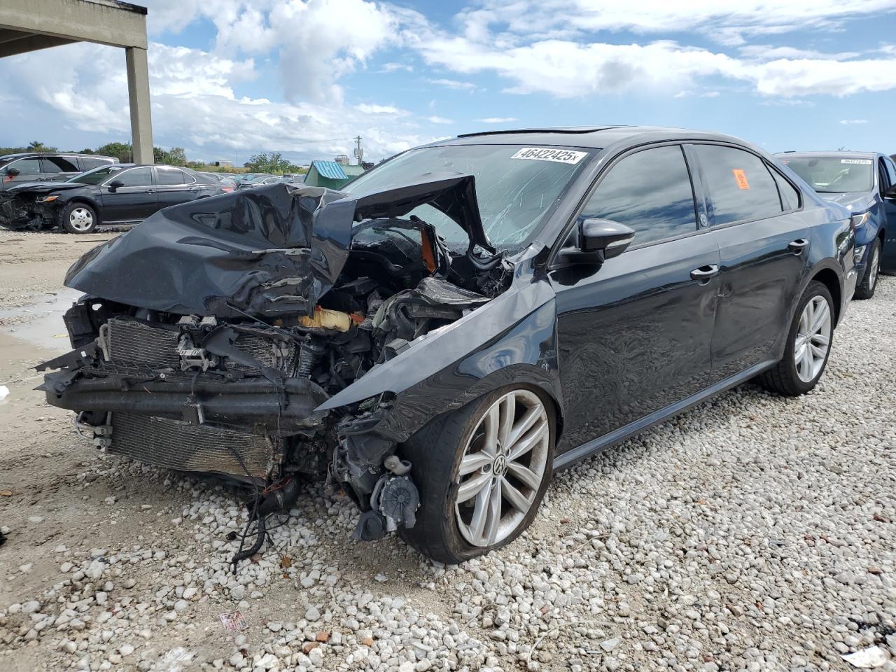 2019 VOLKSWAGEN PASSAT WOL