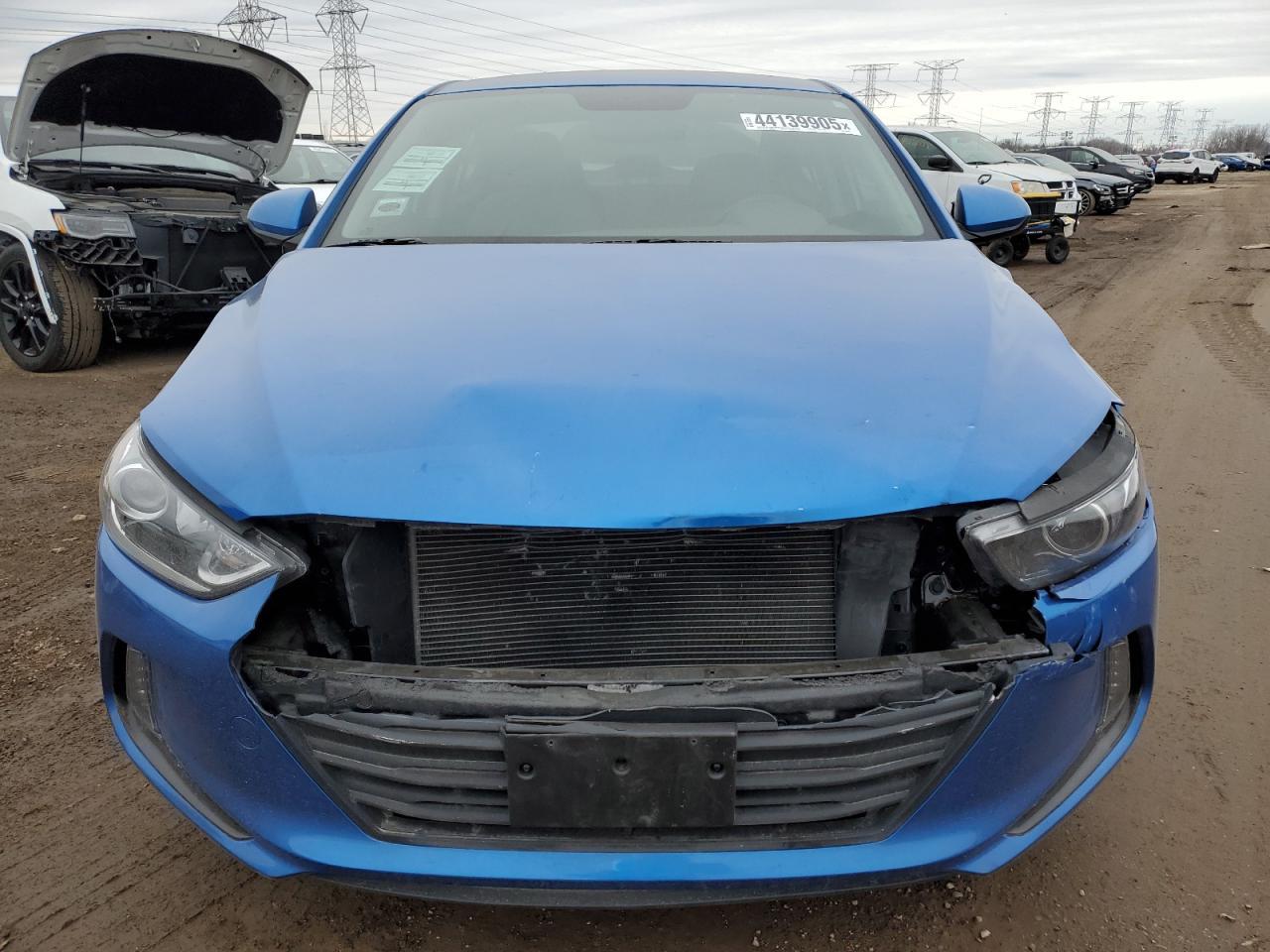 2018 HYUNDAI ELANTRA SE - Image 5
