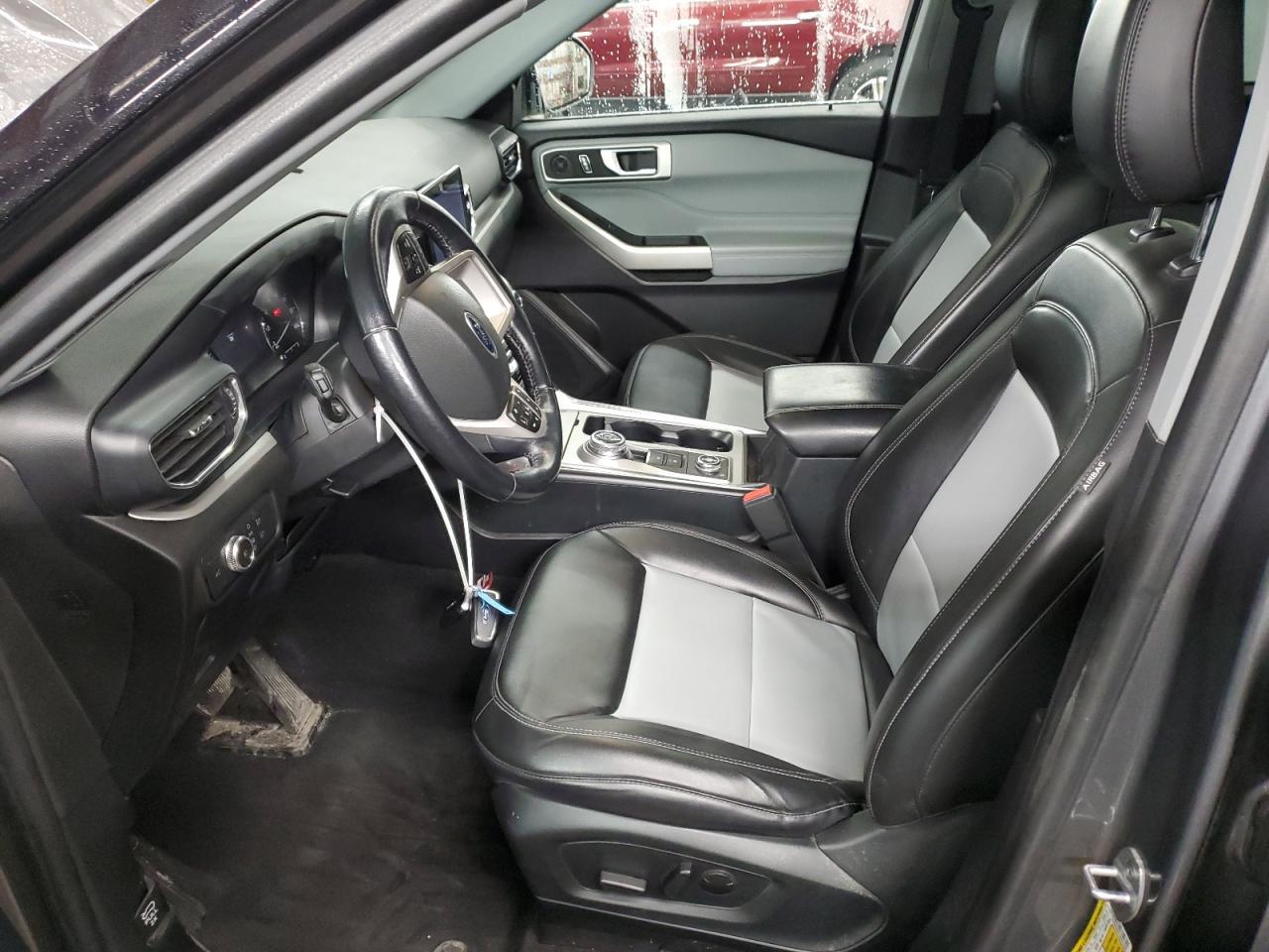 2022 FORD EXPLORER X - Image 7