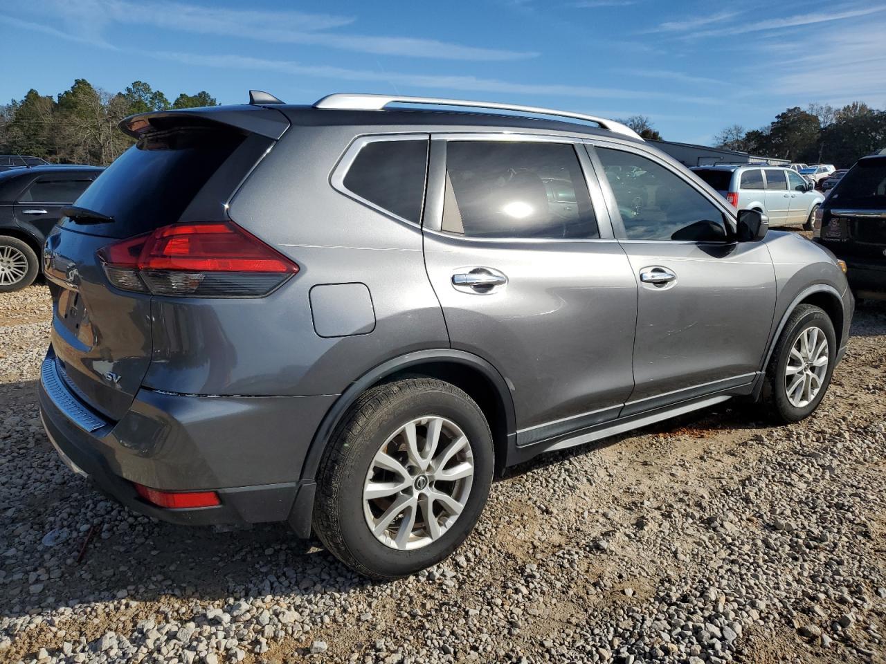 2017 NISSAN ROGUE S - Фото 3
