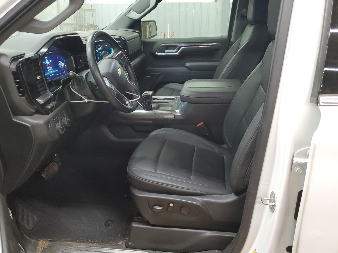 2023 CHEVROLET SILVERADO - Image 7