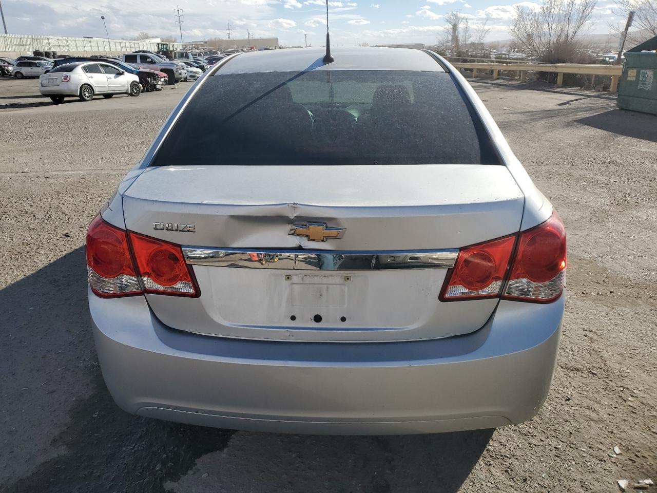 2014 CHEVROLET CRUZE LS - Фото 6