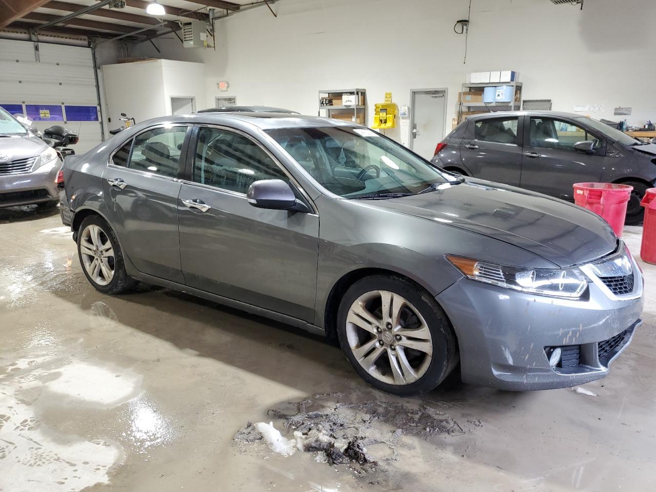 2010 ACURA TSX - Image 4