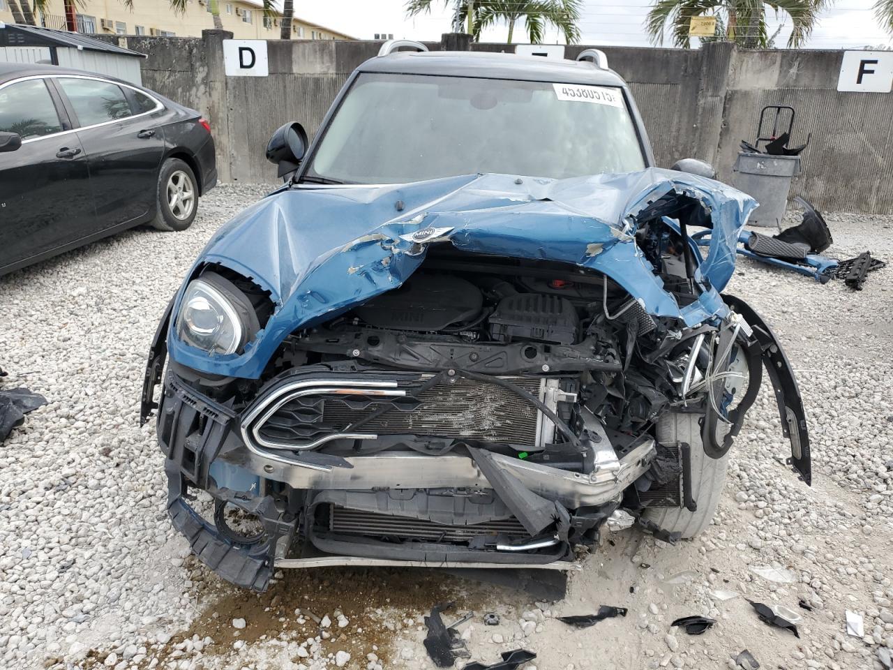 2017 MINI COOPER S C - Image 5