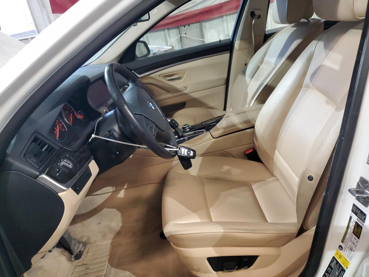 2013 BMW 528 XI - Image 7