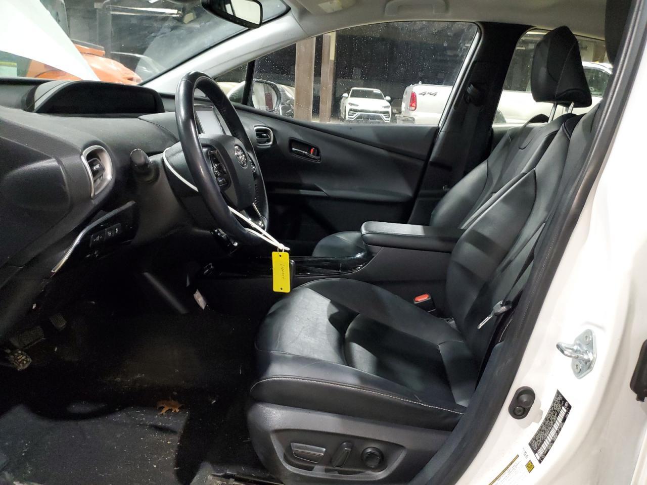 2022 TOYOTA PRIUS PRIM - Image 7