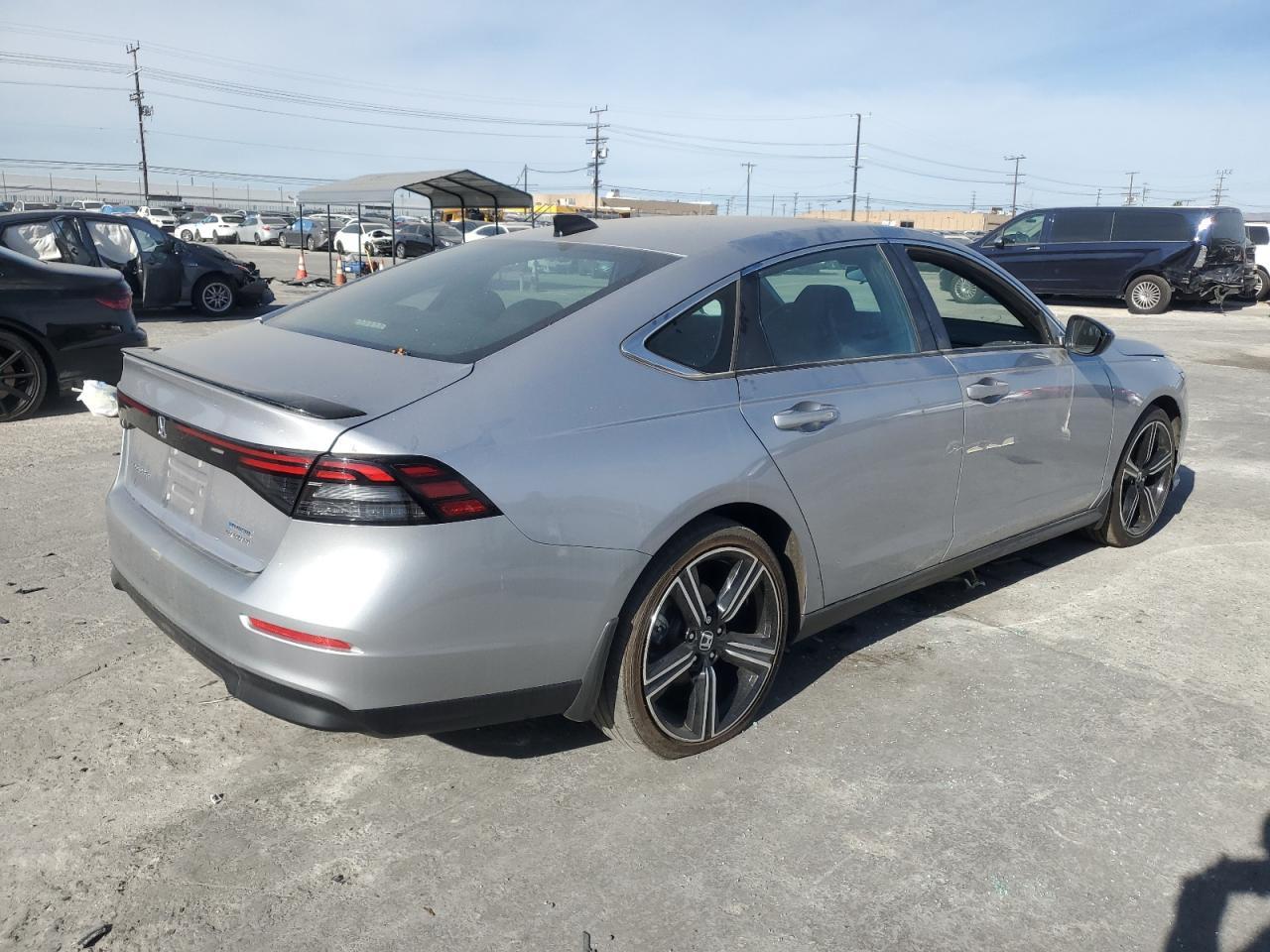 2023 HONDA ACCORD HYB - Image 3