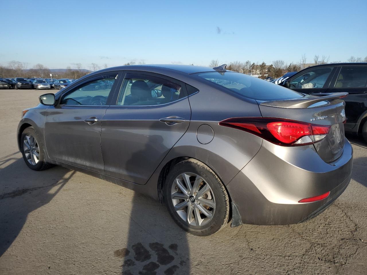 2015 HYUNDAI ELANTRA SE - Image 2
