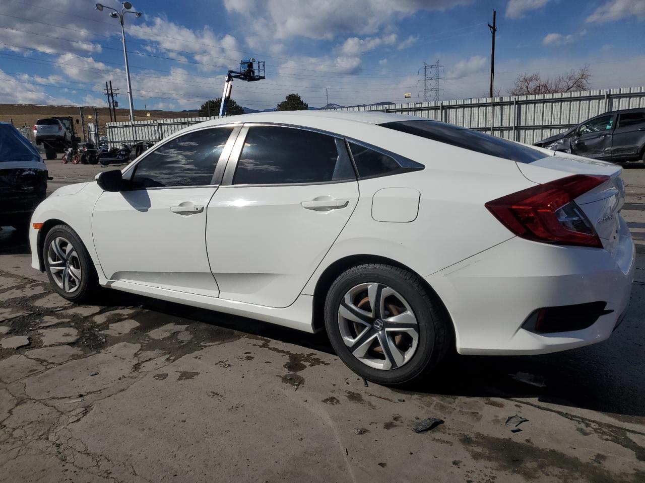 2016 HONDA CIVIC LX - Image 2