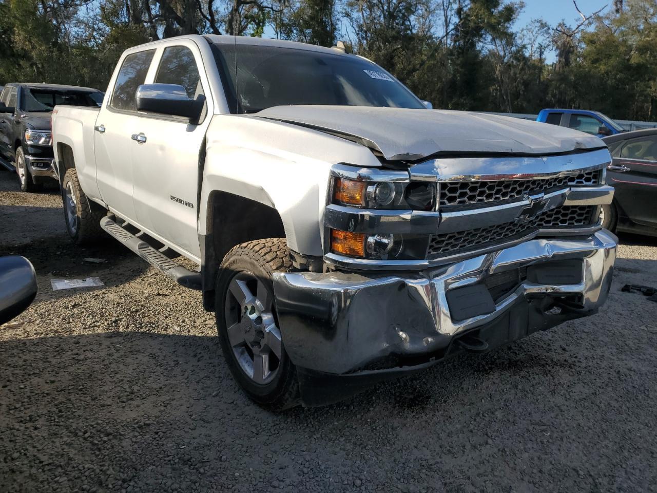 2019 CHEVROLET SILVERADO - Image 4