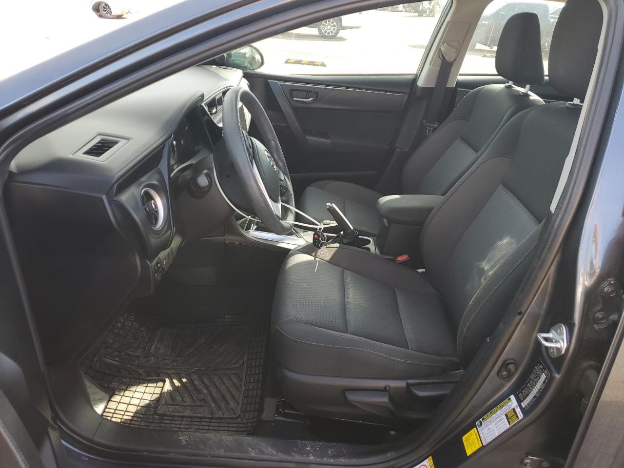 2019 TOYOTA COROLLA L - Фото 7