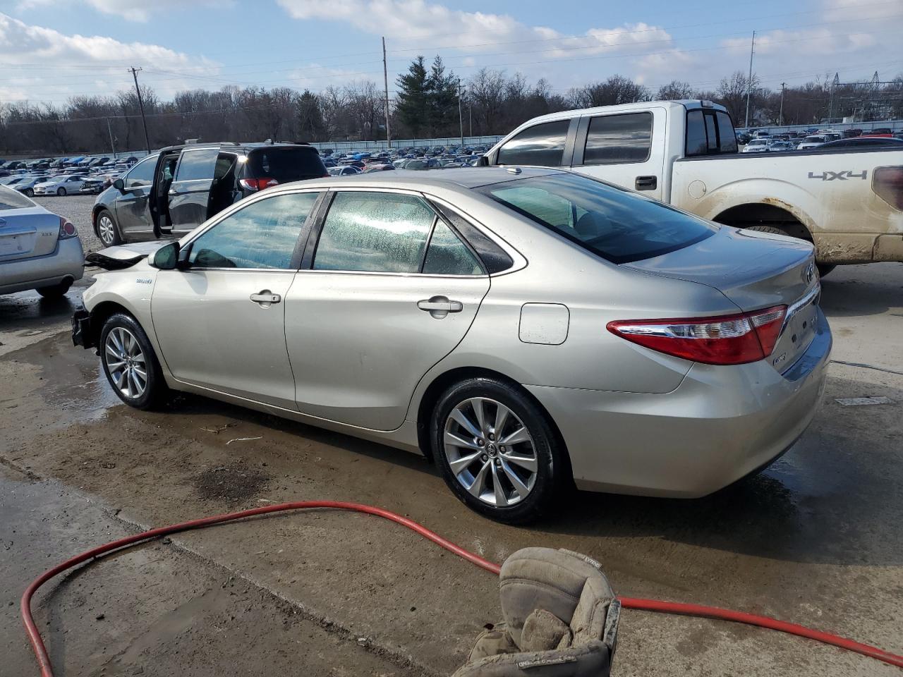 2017 TOYOTA CAMRY HYBR - Фото 2