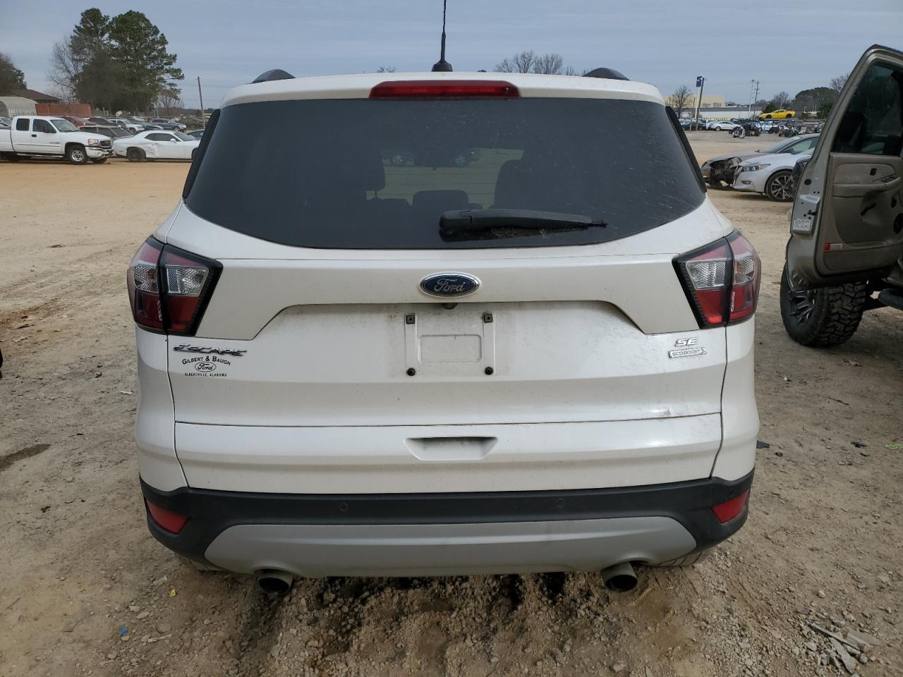 2017 FORD ESCAPE SE - Фото 6