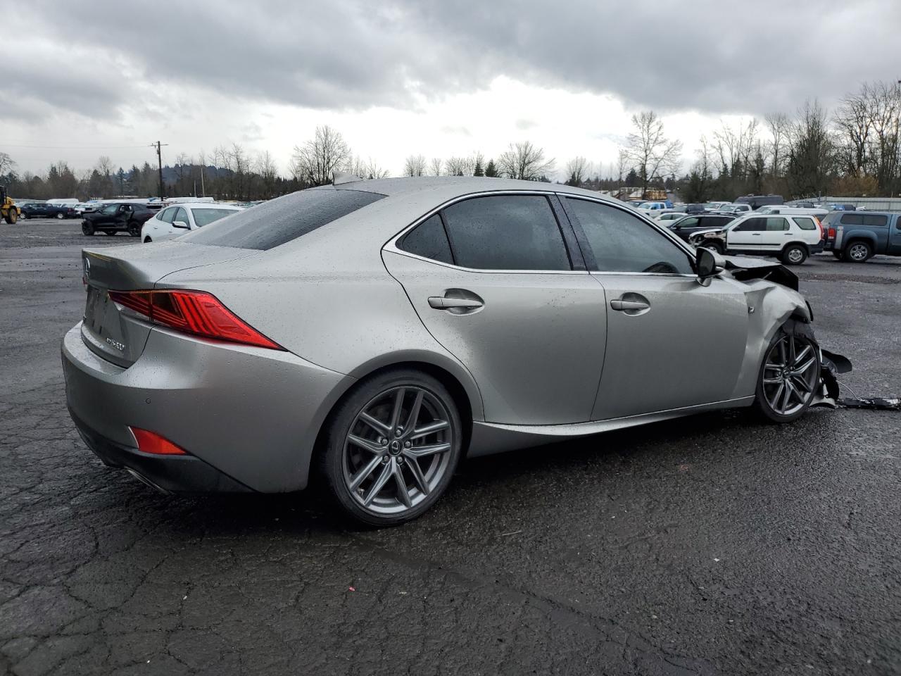 2018 LEXUS IS 300 - Image 3