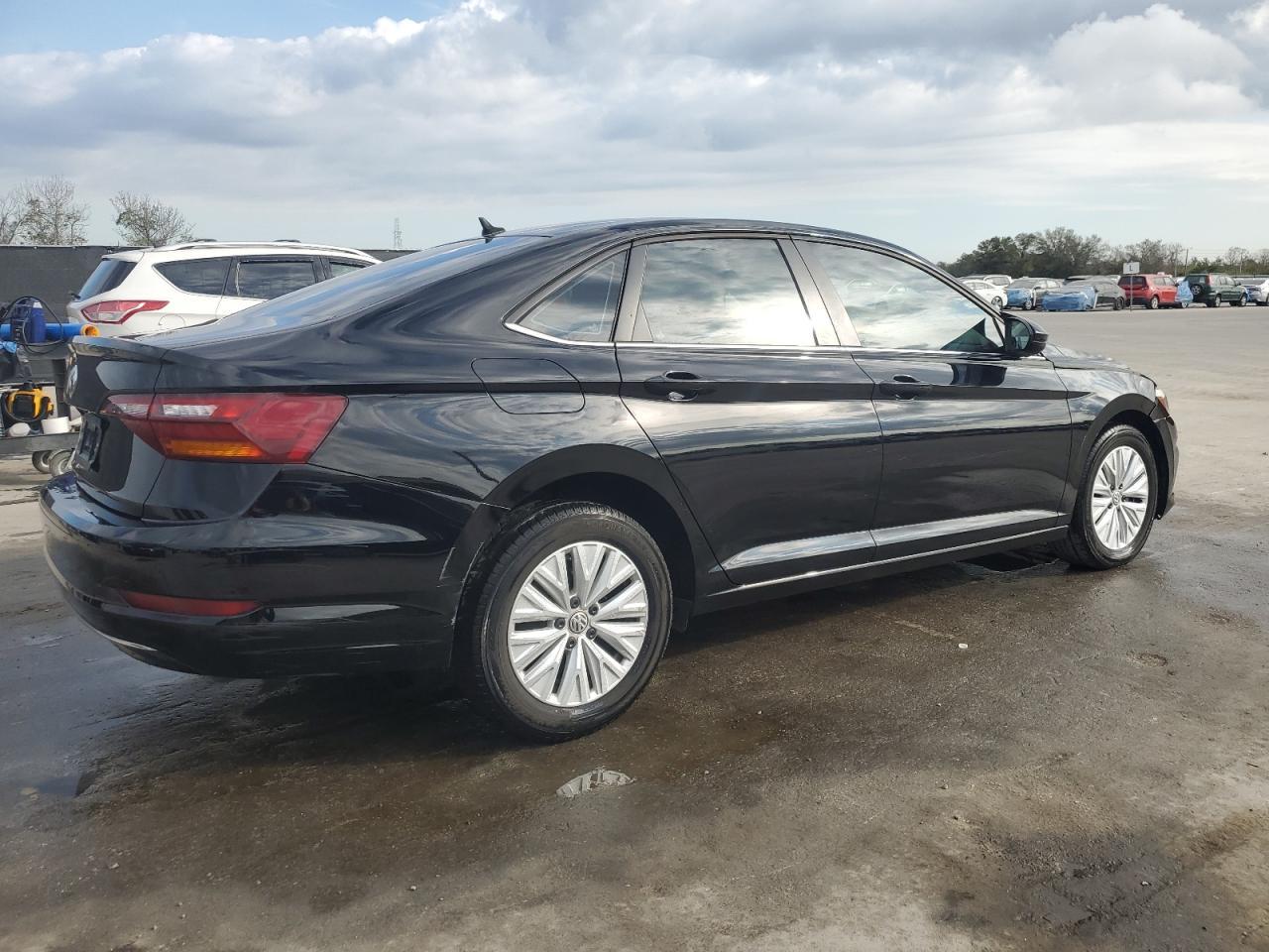 2019 VOLKSWAGEN JETTA S - Фото 3