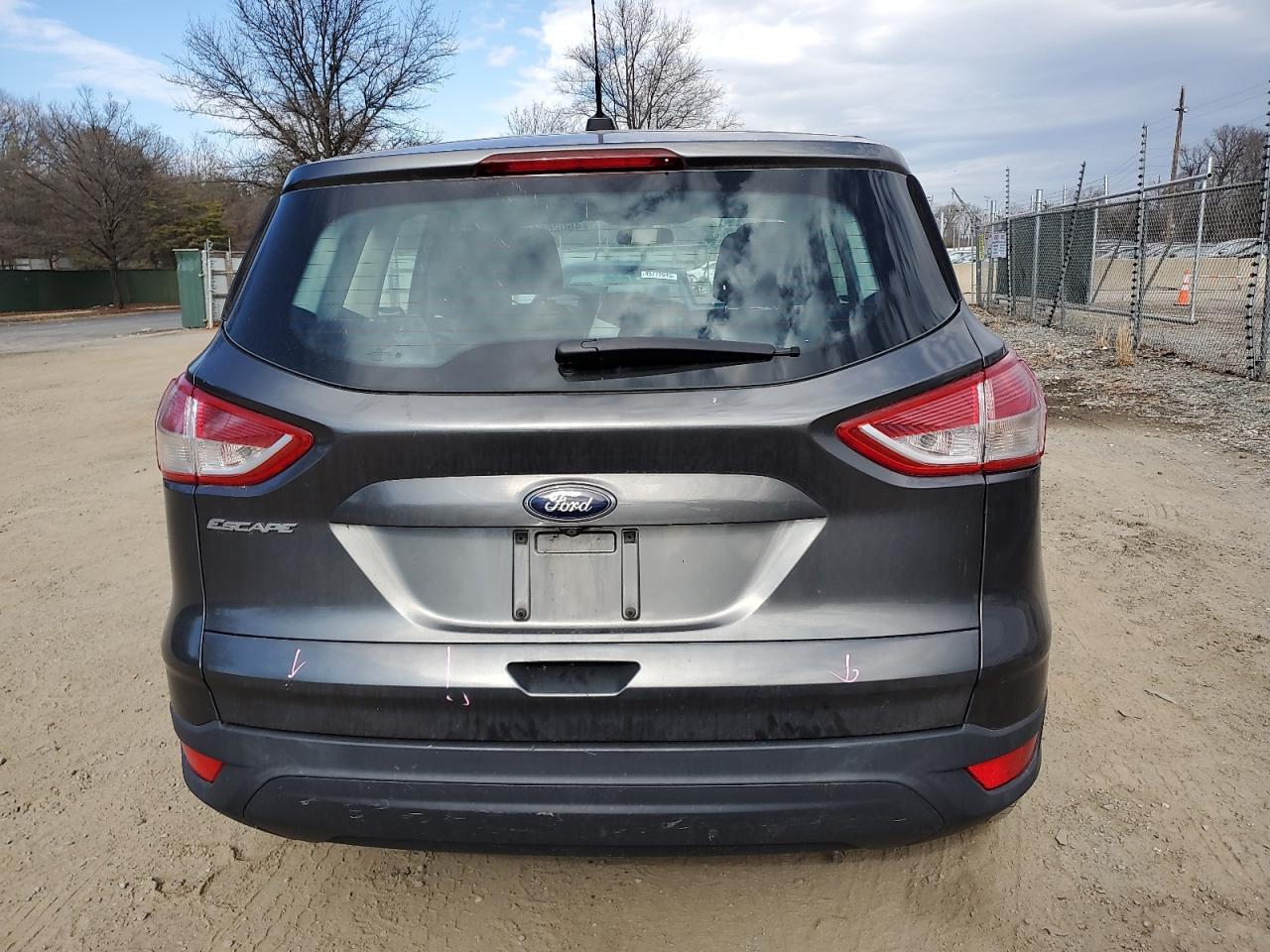 2015 FORD ESCAPE S - Image 6