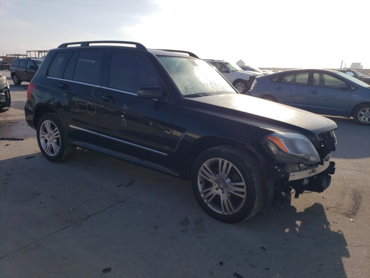 2014 MERCEDES-BENZ GLK 350 - Image 4