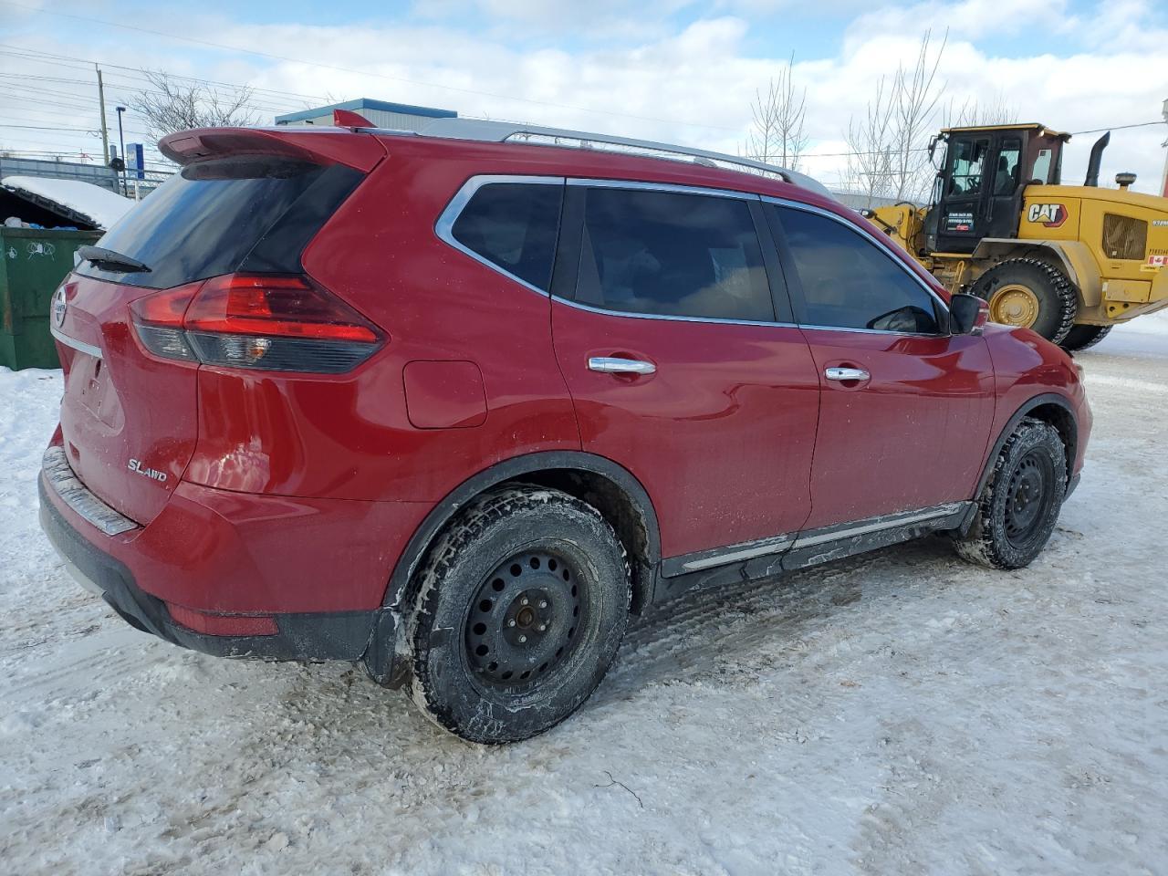 2017 NISSAN ROGUE SV - Image 3