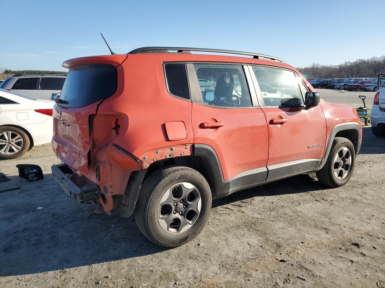 2017 JEEP RENEGADE S - Image 3