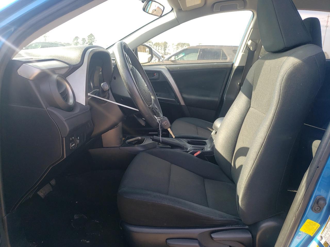 2016 TOYOTA RAV4 LE - Image 7