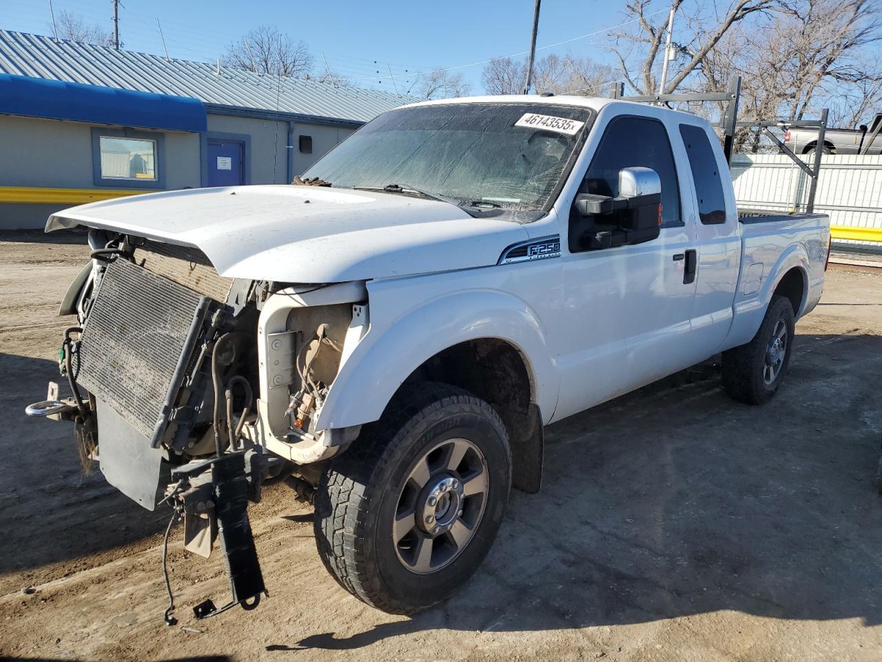 2015 FORD F250 SUPER