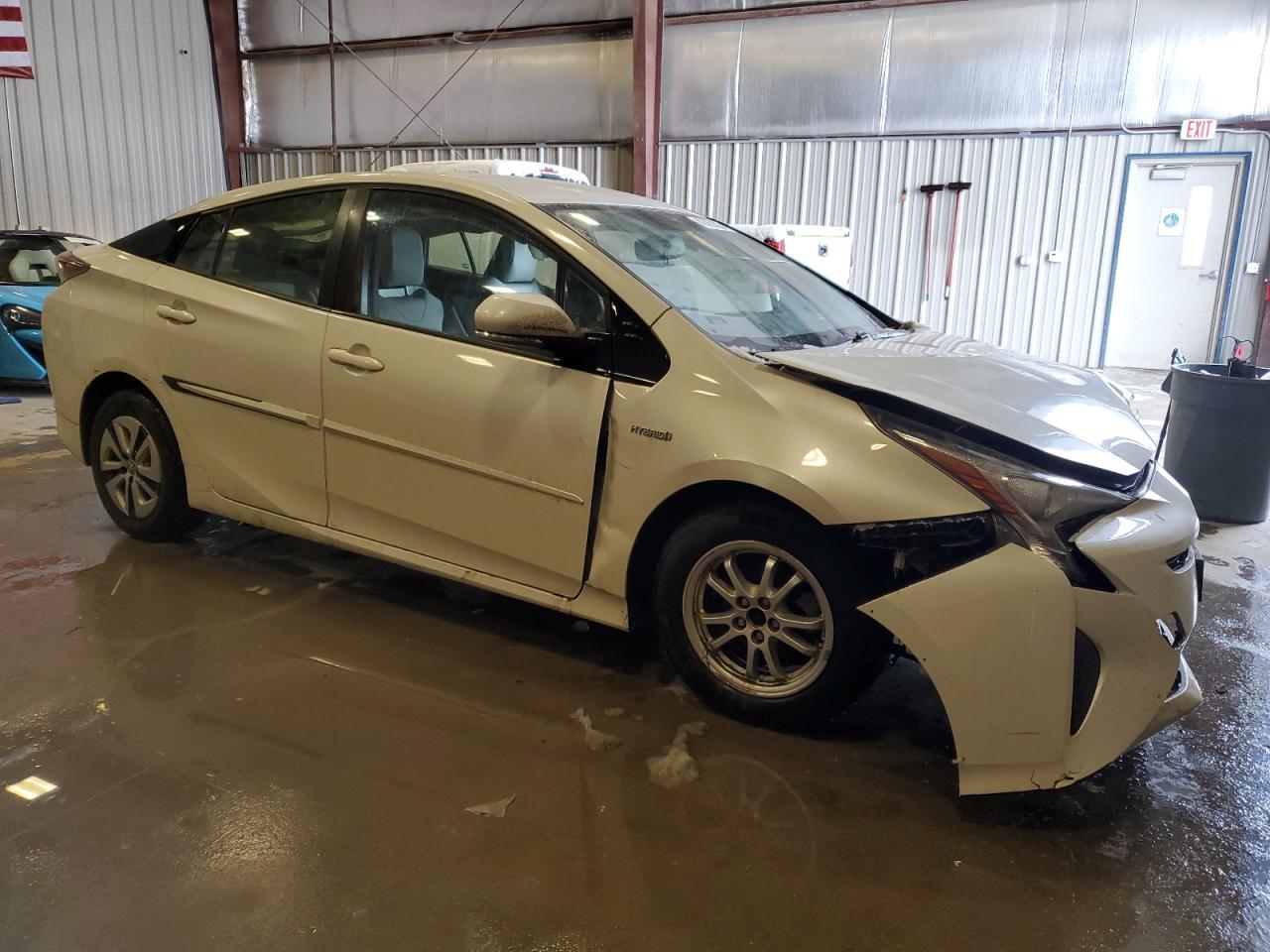 2016 TOYOTA PRIUS - Фото 4
