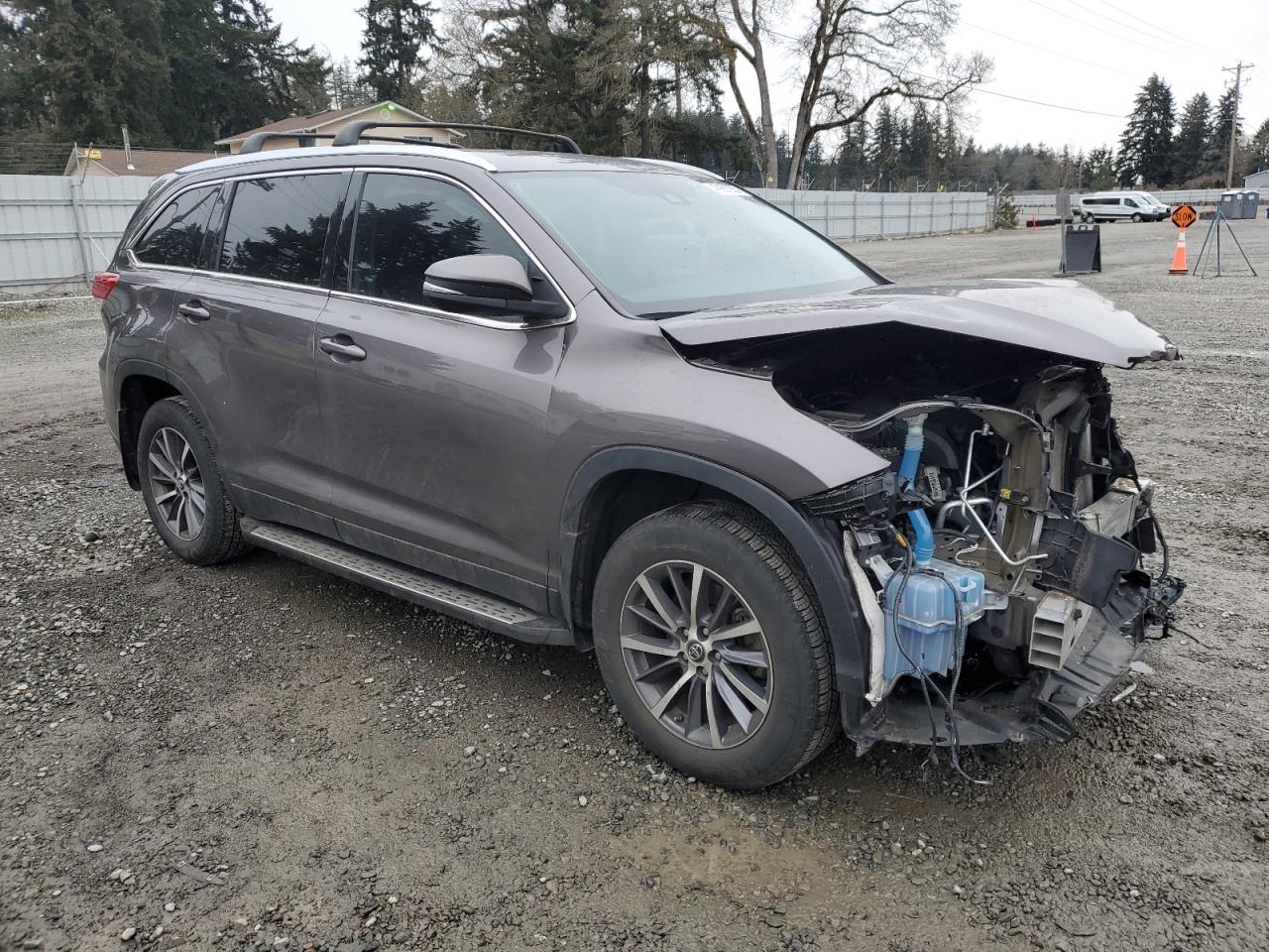 2019 TOYOTA HIGHLANDER - Фото 4