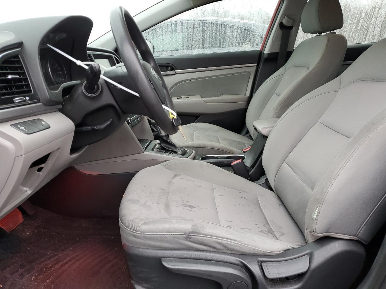 2017 HYUNDAI ELANTRA SE - Фото 7