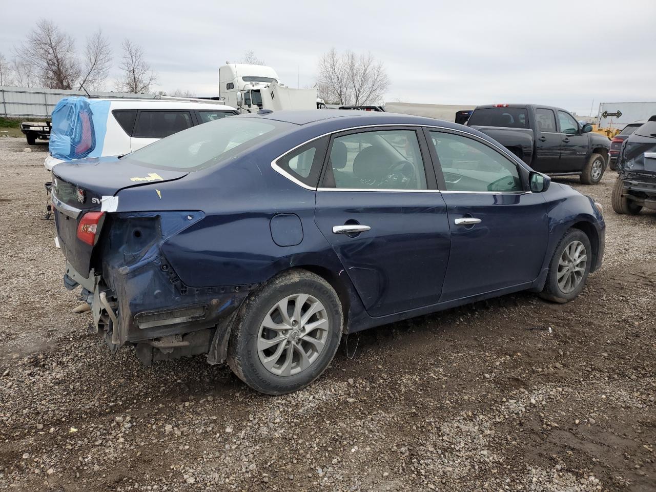 2018 NISSAN SENTRA S - Фото 3