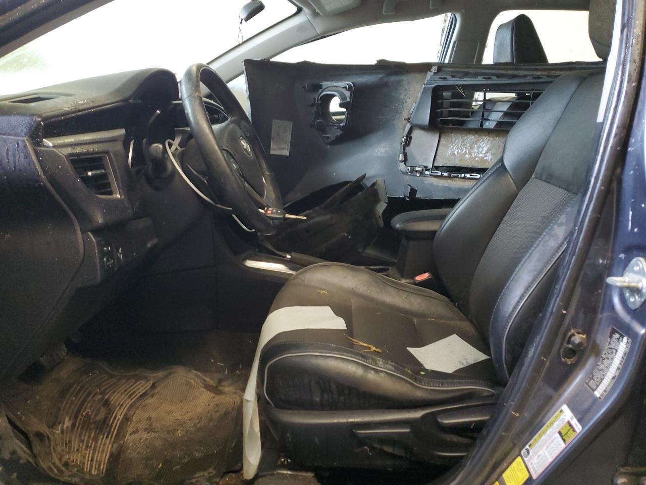 2015 TOYOTA COROLLA L - Фото 7