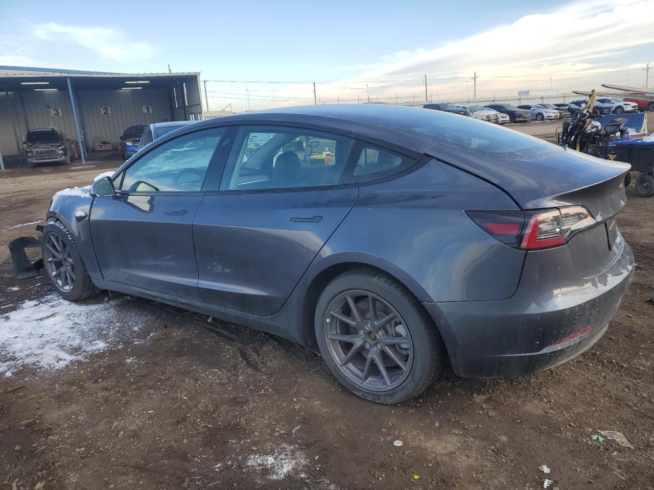 2021 TESLA MODEL 3 - Image 2