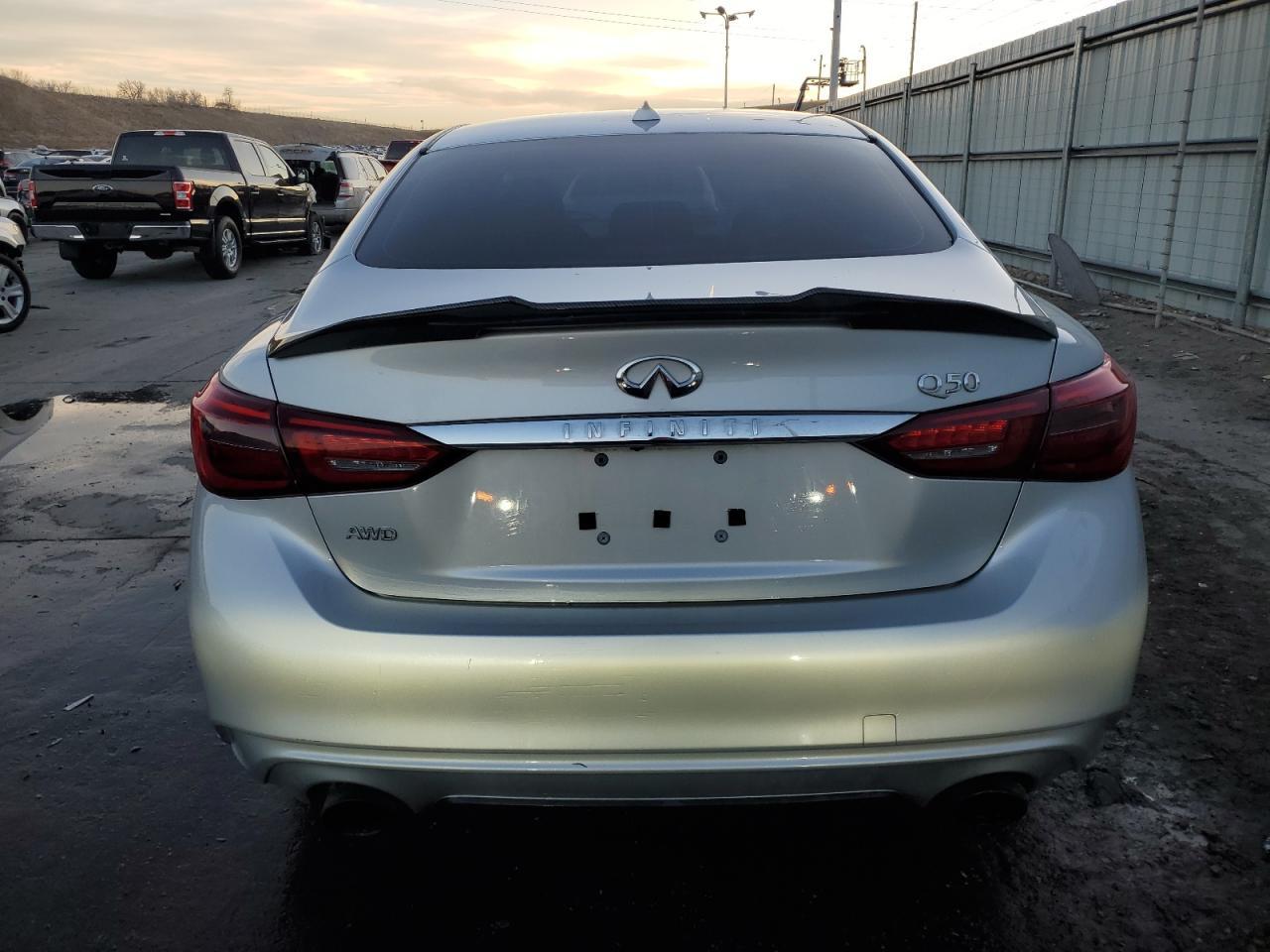 2018 INFINITI Q50 LUXE - Фото 6