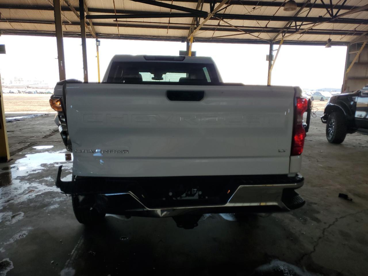 2024 CHEVROLET SILVERADO - Image 6