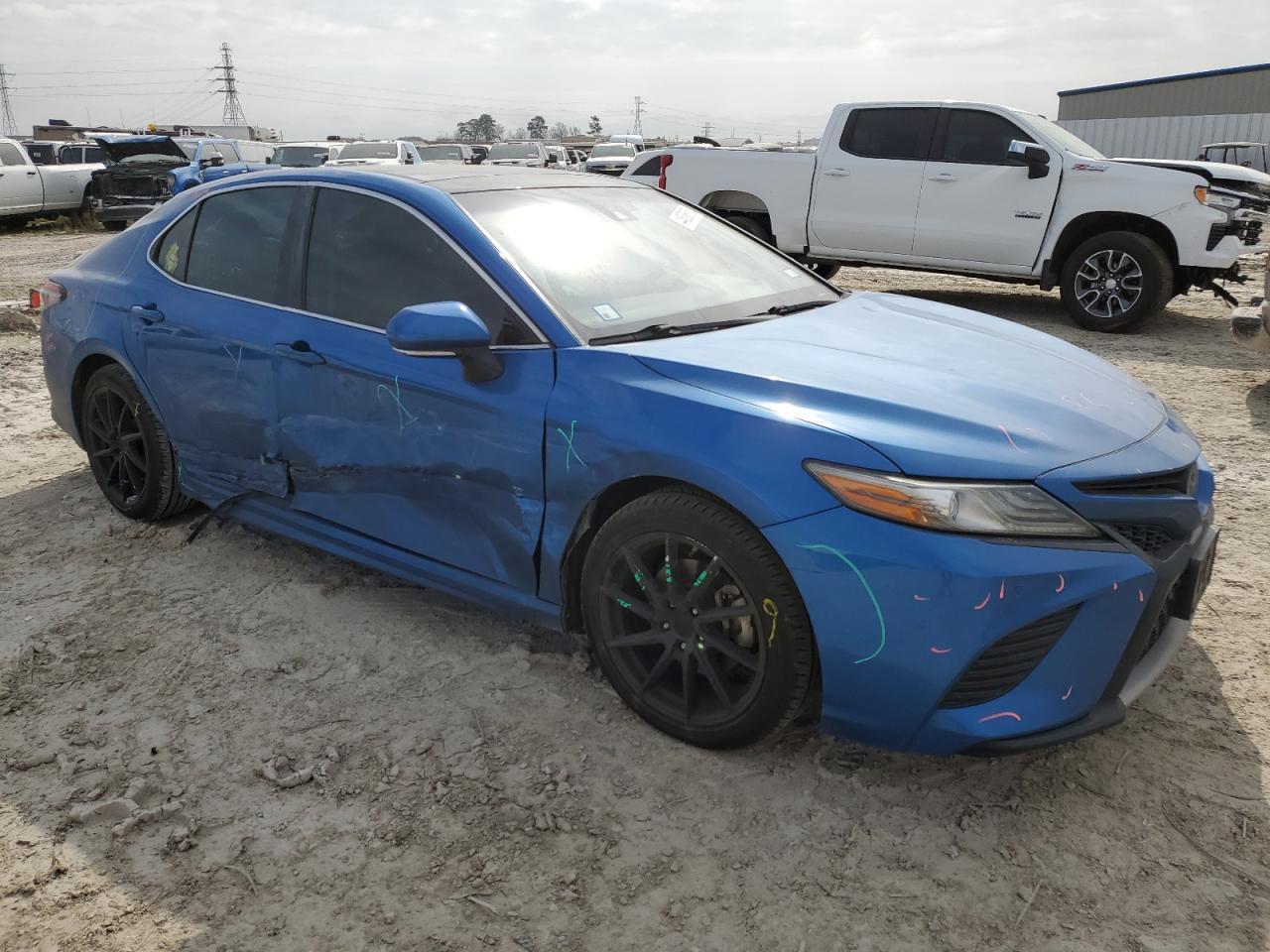 2018 TOYOTA CAMRY XSE - Image 4