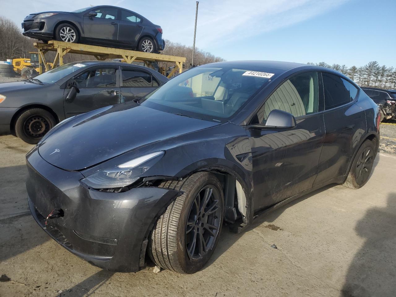 2024 TESLA MODEL Y