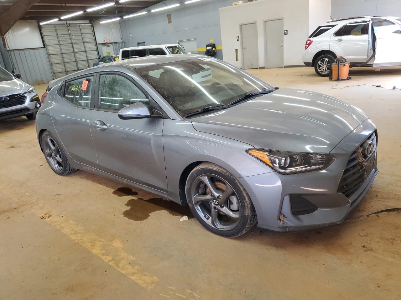 2019 HYUNDAI VELOSTER B - Фото 4