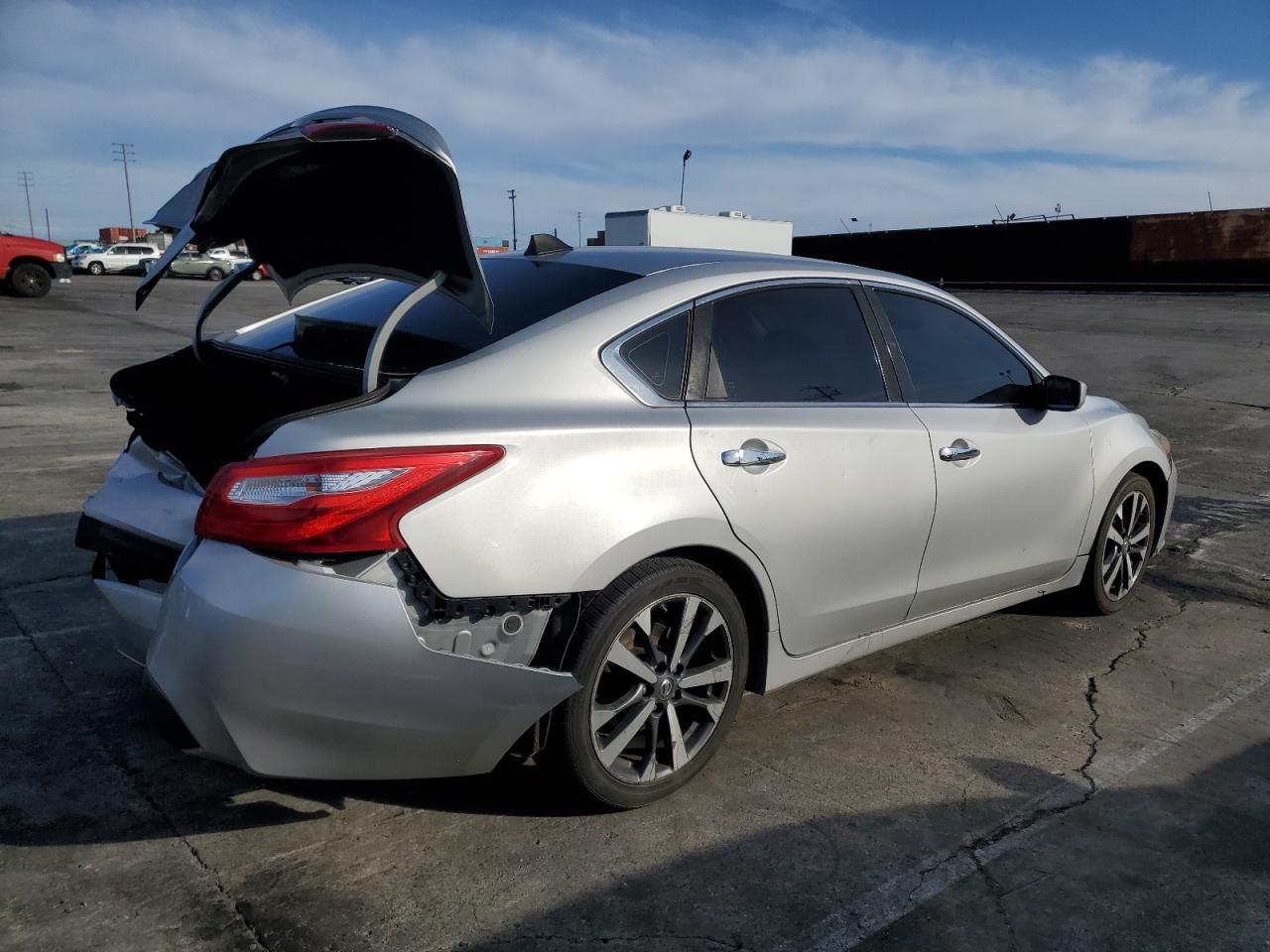 2016 NISSAN ALTIMA 2.5 - Image 3