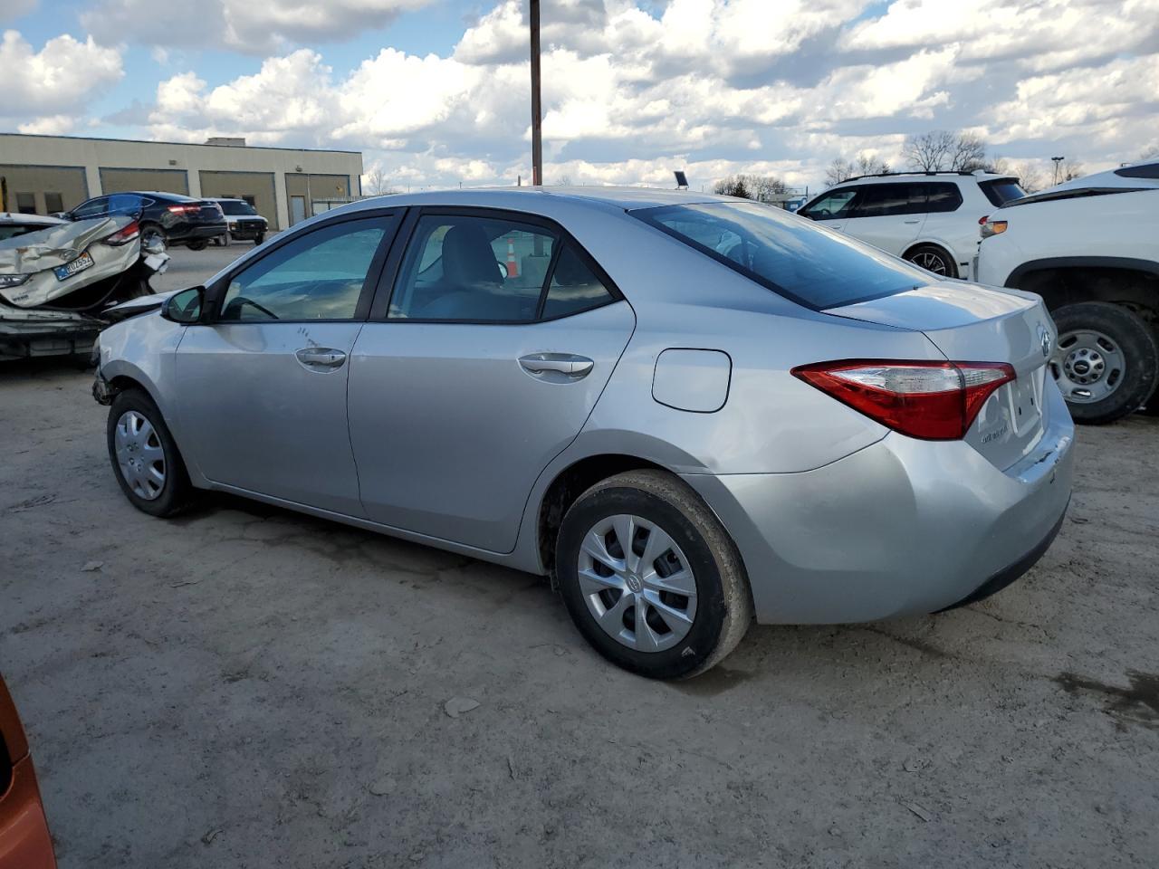 2014 TOYOTA COROLLA L - Image 2