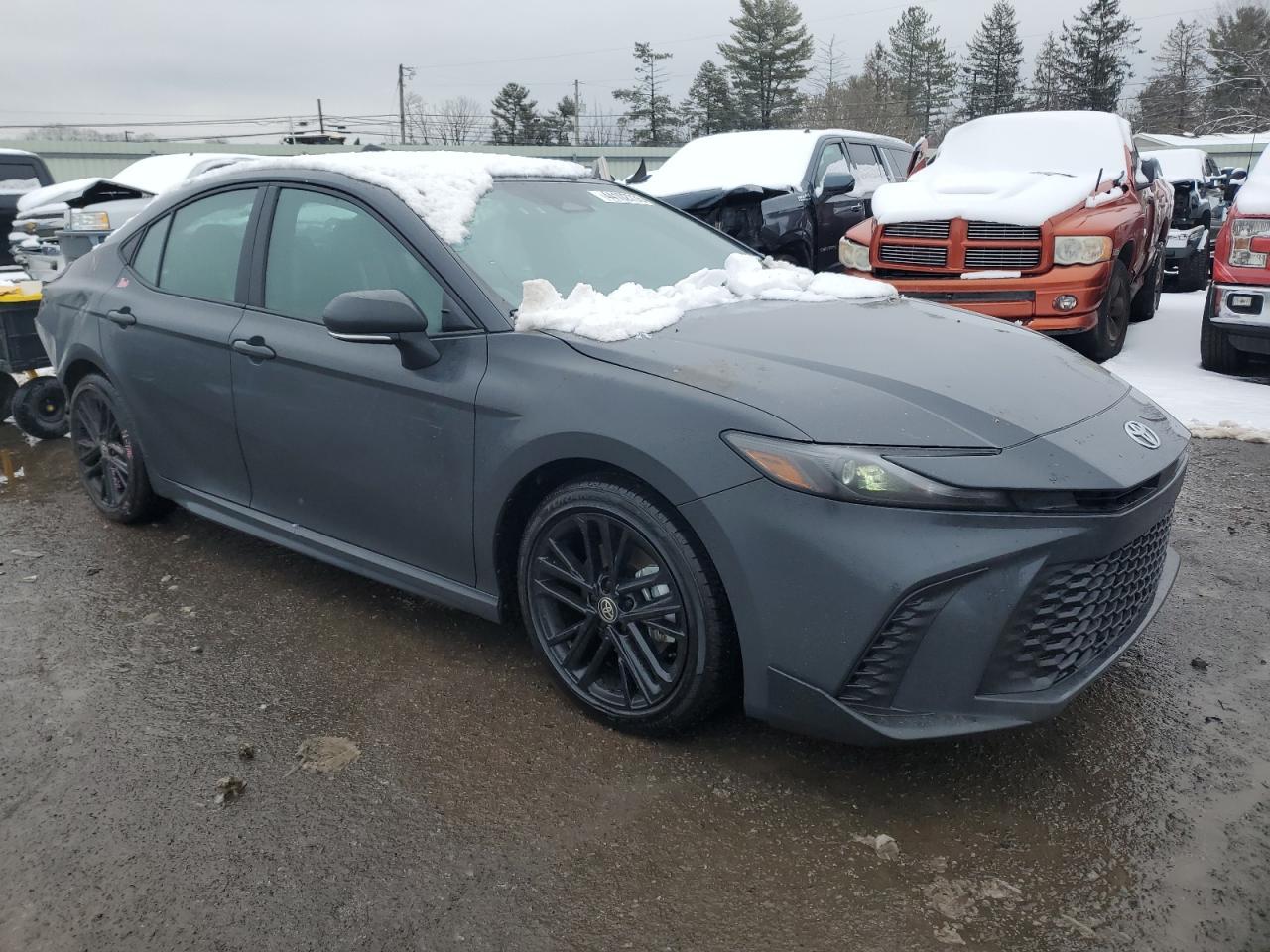 2025 TOYOTA CAMRY XSE - Image 4