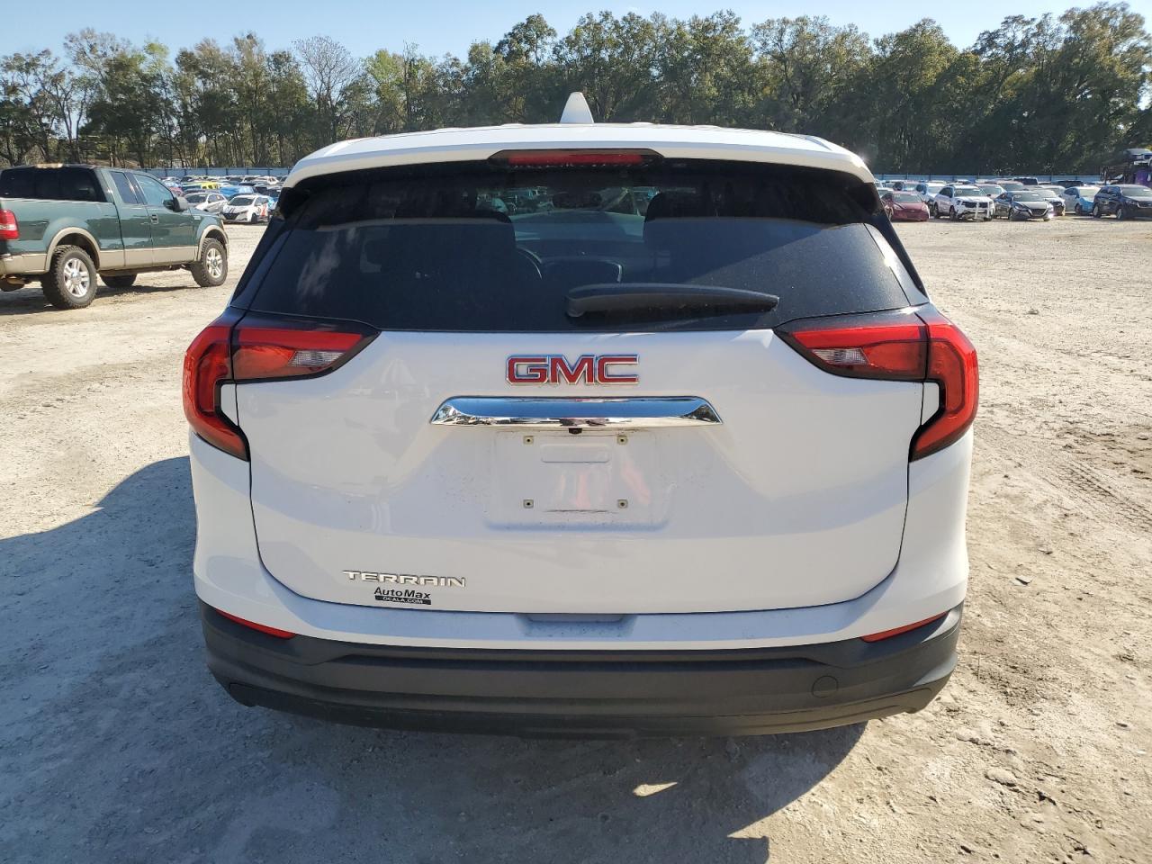 2018 GMC TERRAIN SL - Image 6