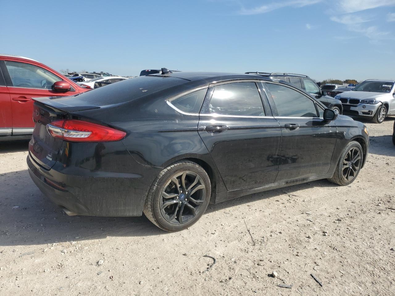 2020 FORD FUSION SE - Image 3