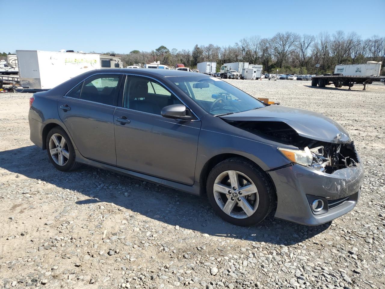 2012 TOYOTA CAMRY BASE - Фото 4
