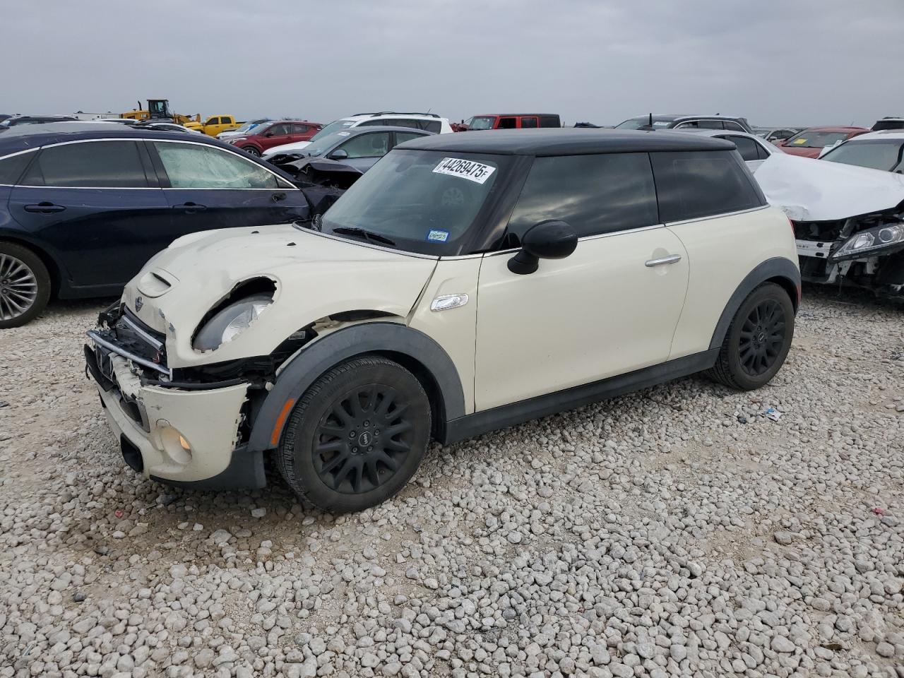 2017 MINI COOPER S